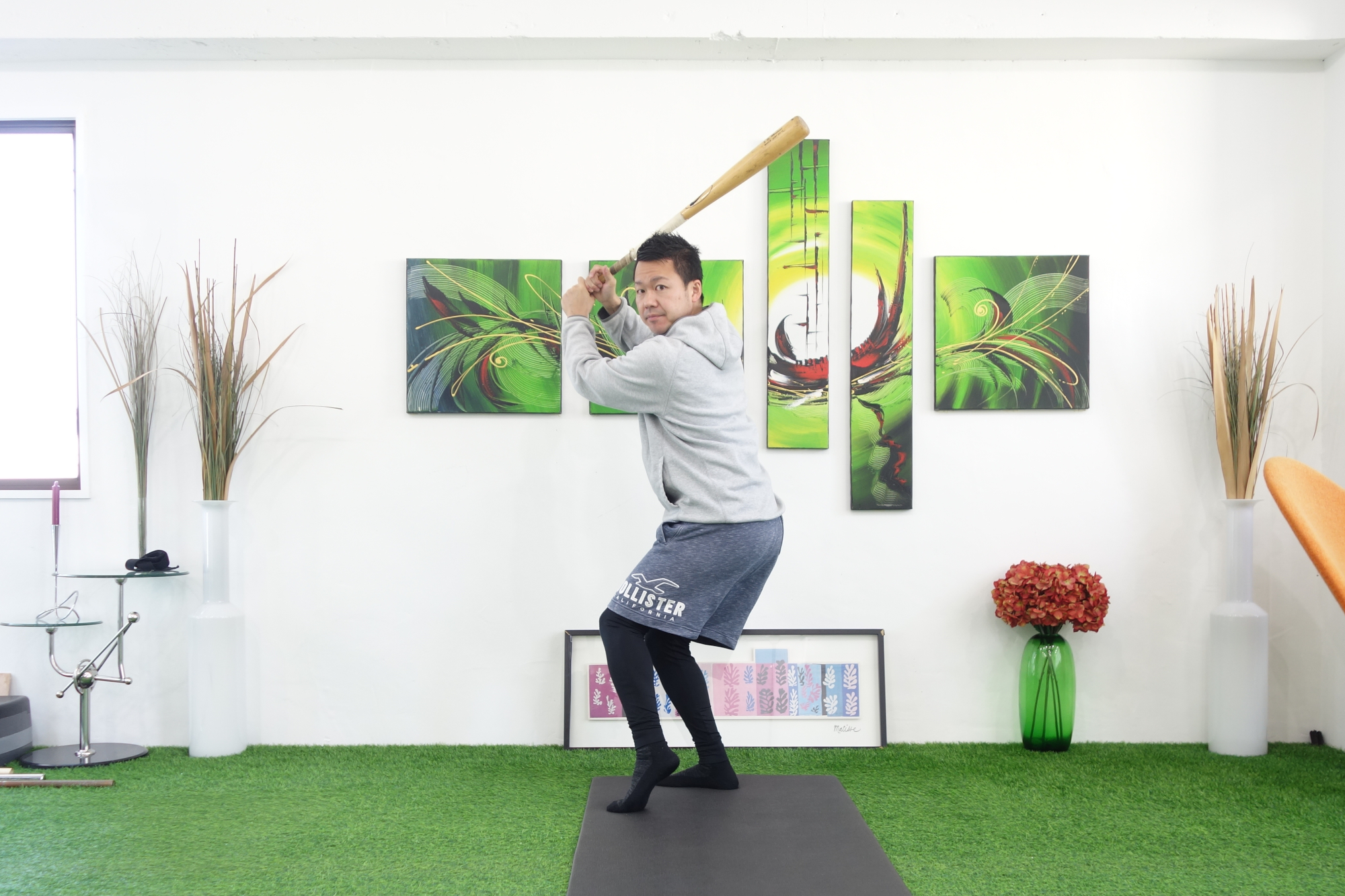 軸足に体重を乗せる