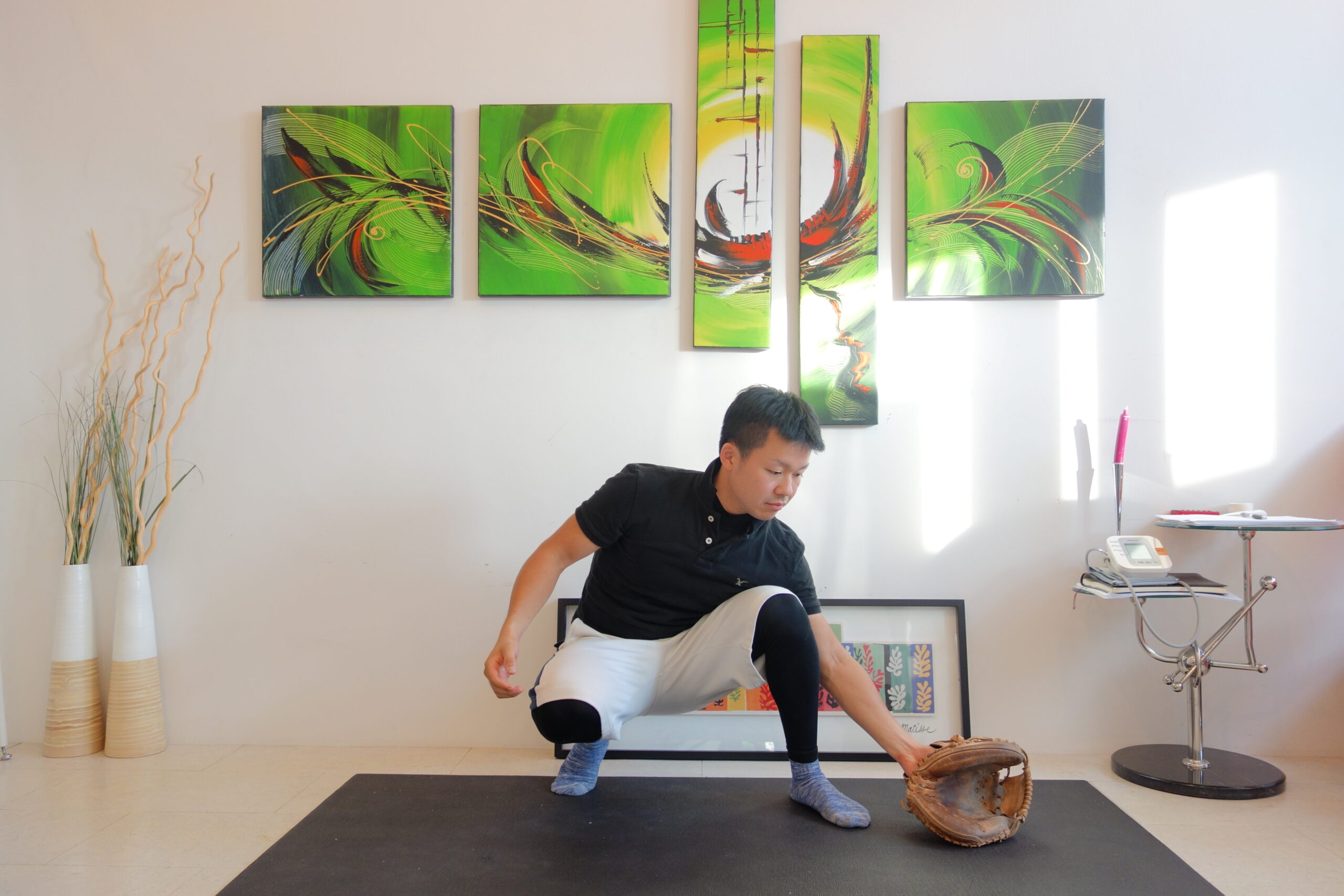 内角からスローイング