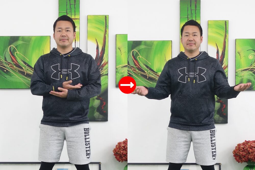 肘を９０度に曲げて前腕を開閉する